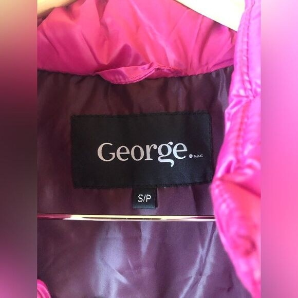 🦘 George | Pink Puffer Jacket - Picture 4 of 4